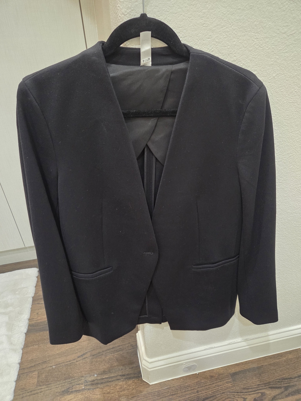 SPANX Black Open-Front Tailored Blazer